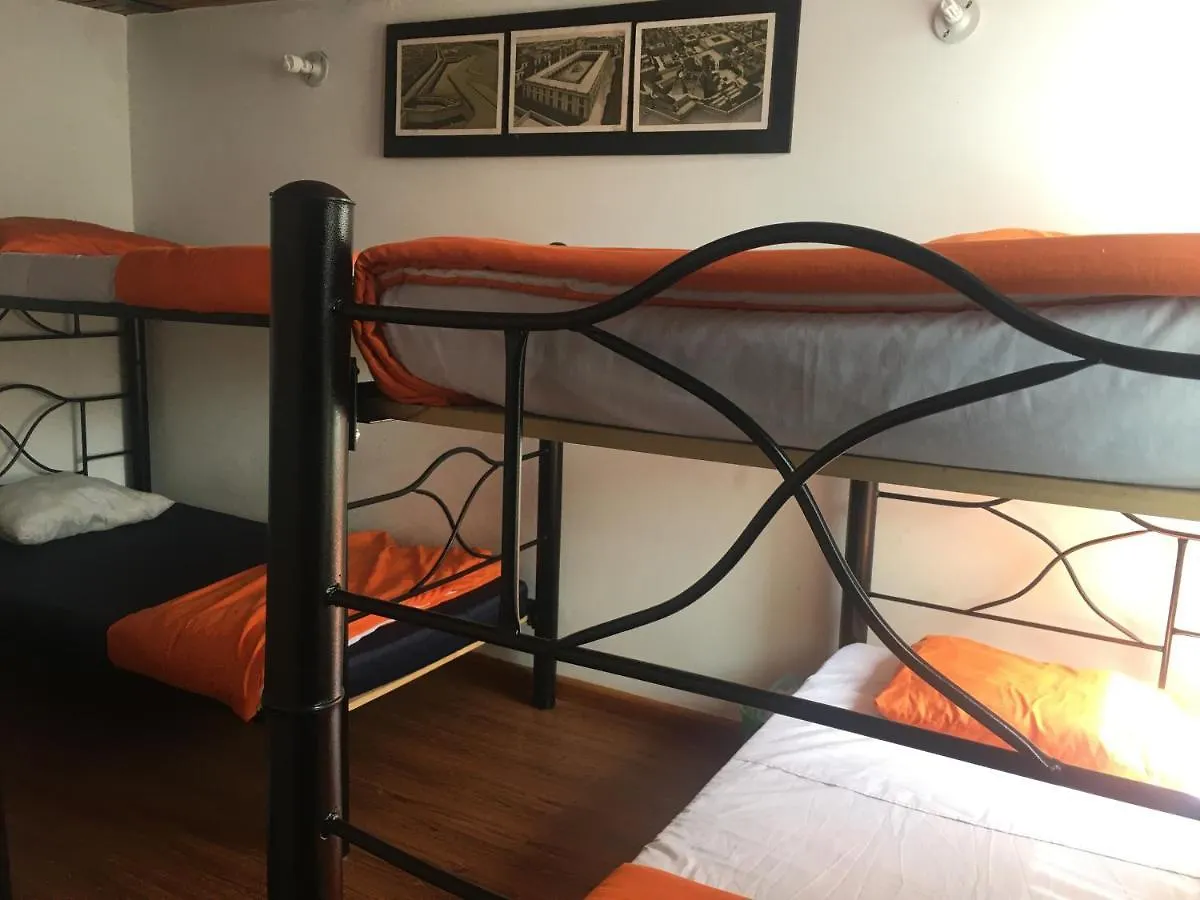 Casa Hotel Sports And Family Bogotá Pensión